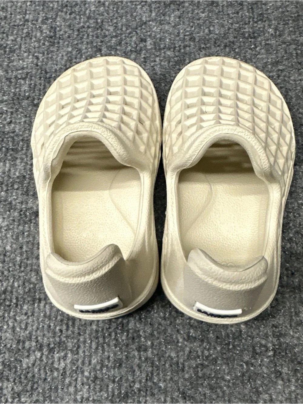 Kids Slip-On Sandals in Off-White Cream